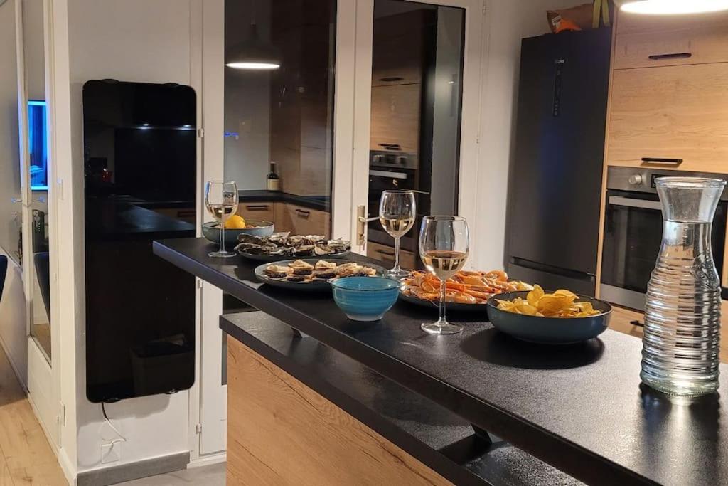 Bel Apt Terrasse A 2 Pas Du Lac سُفرييه المظهر الخارجي الصورة